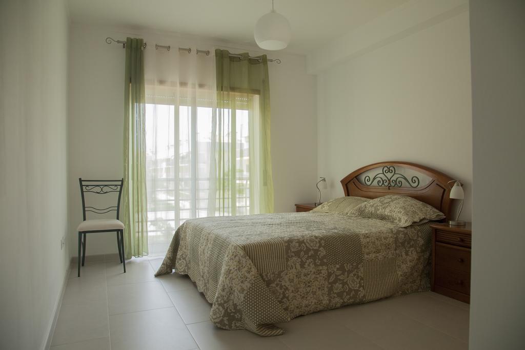 Apartamento Urbanizacao Aurora Rio Віла-Реал-де-Санту-Антоніу Екстер'єр фото